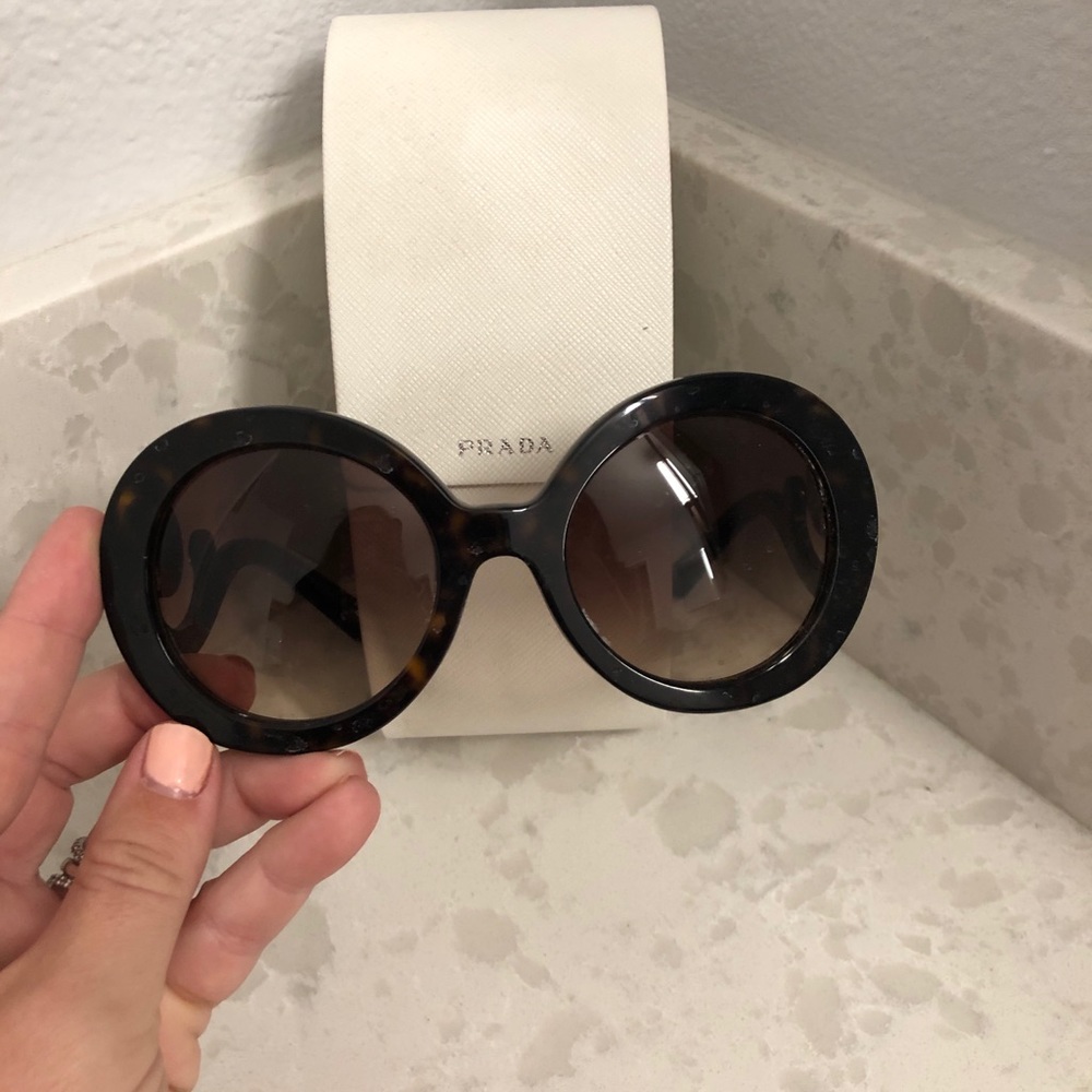 Prada Sunglasses- like new - Picture 2 of 2
